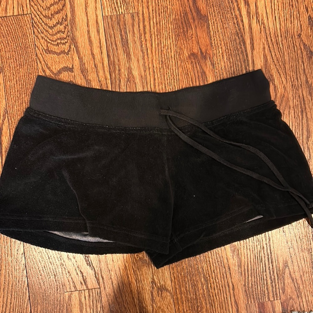 Black Hard Tail Shorts Size L